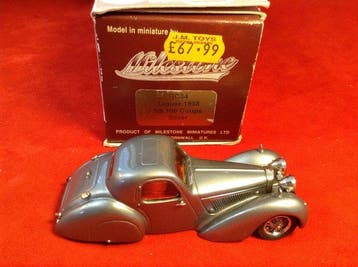 Gems & Cobwebs by Milestone - made in England 1:43 - Model, Hobby & Loisirs créatifs