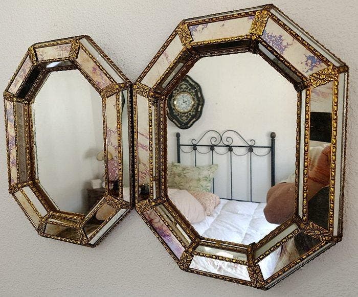 Wandspiegel (2) - Glas, Brons - Een paar Venetiaanse, Antiquités & Art, Curiosités & Brocante