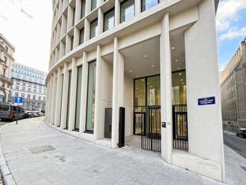 Kantoorruimte voor 2 in Signature City Centre, Verzenden