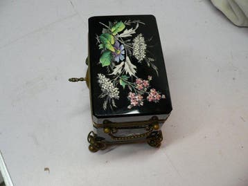 Böhmisch Glas - unbekannt - Pot à sucre - Hyalithglas -