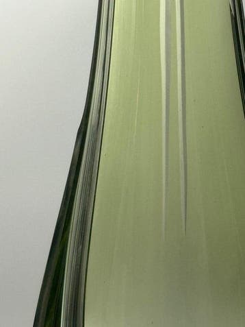 Val Saint Lambert - Vase - Cristal - Vase chartreuse VSL, Antiek en Kunst