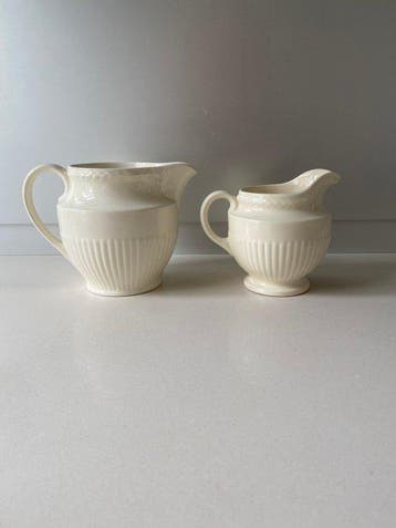 Wedgwood - Kan (2) - Edme - Aardewerk - KAN 500ml +kannetje