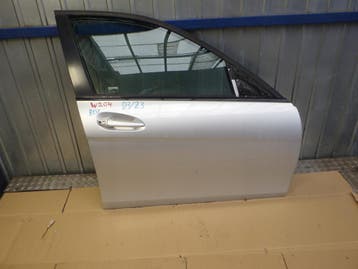 Mercedes W204 rechter voorportier, Autos : Pièces & Accessoires, Carrosserie & Tôlerie, Verzenden