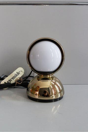 Artemide - Vico Magistretti - Tafellamp - Eclisse - Goud -
