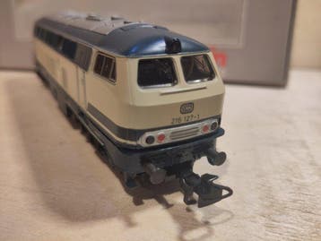 Märklin H0 - 3674 - Diesellocomotief (1) - Digitale BR216