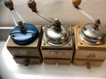Peugeot Frères - Moulin à café (3) - Bois, Métal