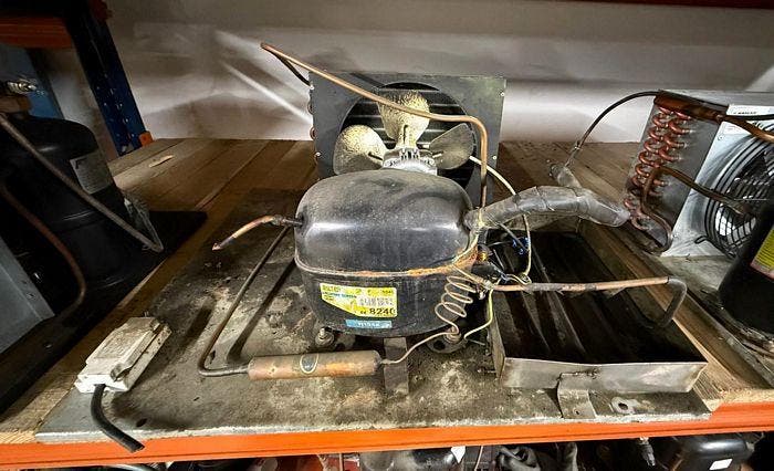 Koelmotor Danfoss SC12G, R134A, Electroménager, Réfrigérateurs & Frigos