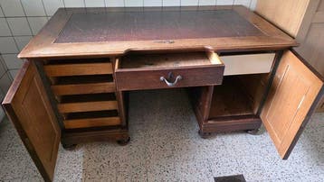 Bureau - Eik