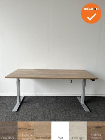LINAK elektrisch zit-sta bureau - Zilvergrijs onderstel - ma, Werkplek, Ophalen of Verzenden, Gebruikt, Bureau