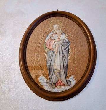 Rare broderie sacrée antique - Vierge à lEnfant - 58 cm -