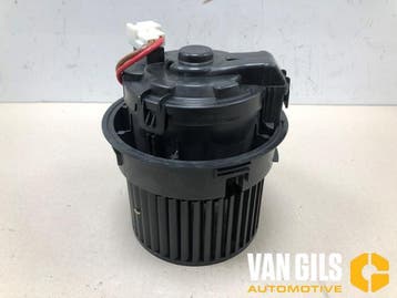 Kachel Ventilatiemotor Nissan Juke O320947