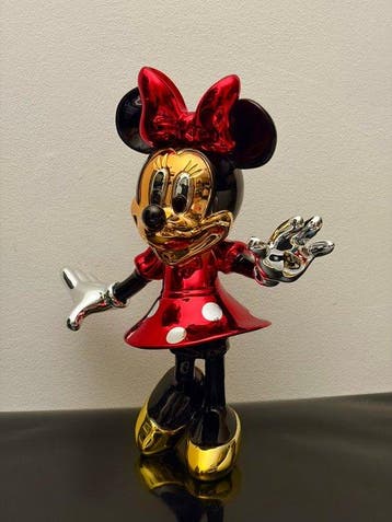 GF Exclusives - Chrome Colored Minnie Mouse 3D Object