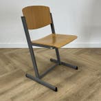 Eromes schoolstoel / stapelstoel zithoogte 46 cm,  Licht, Gebruikt, Hout, Eén