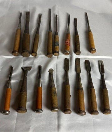 Lot de 16 ciseaux à bois japonais vintage (nomi) - outils