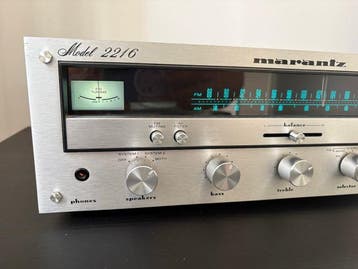 Marantz - 2216 Solid state stereo receiver