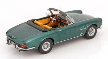 KK Scale 1:43 - Modelauto - Ferrari 330 GTC