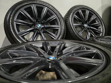 Demo BMW 5 serie G30 G31 i4 18 inch 684 Winterbanden UNIEK, 18 inch, 245 mm, Verzenden, Banden en Velgen