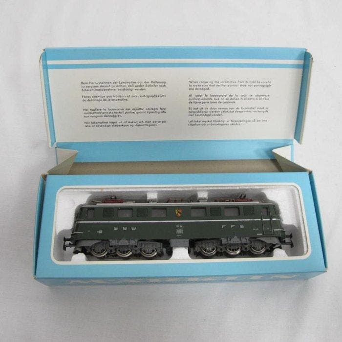Märklin H0 - 3050 - Elektrische locomotief (1) - Ae 6/6, Hobby & Loisirs créatifs, Trains miniatures | HO
