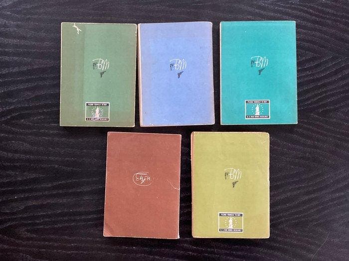 Agatha Christie - Dead man’s mirror / The regatta mystery……, Antiek en Kunst, Antiek | Boeken en Manuscripten