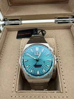 LUCKY HARVEY - Sound Of Nature Guilloché Ice Blue Dial Big, Nieuw