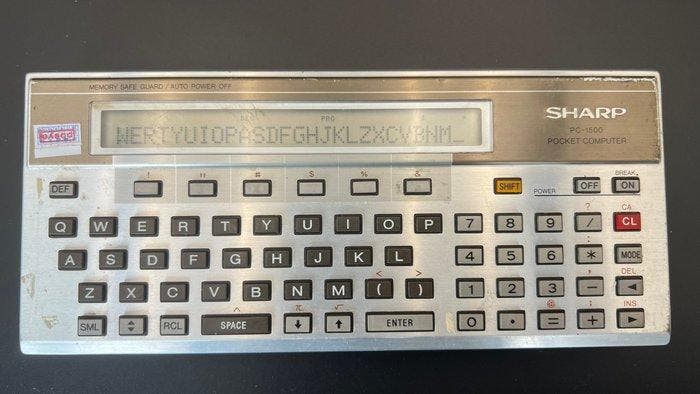 Sharp - Rekenmachine - 1980-1990 - Sharp PC-1500 Pocket PC, Games en Spelcomputers, Spelcomputers | Overige Accessoires
