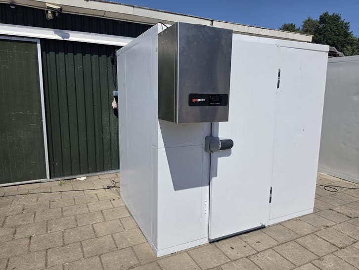 Vriescel 210 x 150 x 200 cm stekker klaar, Articles professionnels, Horeca | Équipement de cuisine