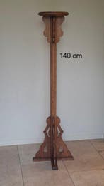 Bijzettafel - hout eiken - Houtsnijwerk- Piëdestal, Antiek en Kunst