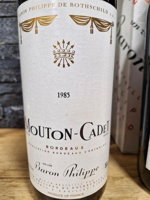 1985 & 1986 Mouton-Cadet - Bordeaux - 2 Magnums (1.5L), Collections, Vins
