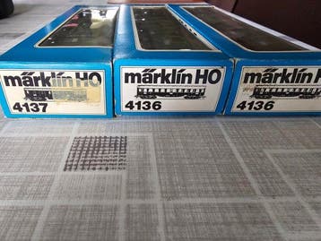 Märklin H0 - 4137, 4136, 4136 - Modeltrein personenwagonset