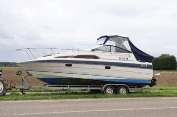 Veiling: Speedboot Bayliner 91-23-YN Benzine Met Aanhangwage, Watersport en Boten, Ophalen, Nieuw