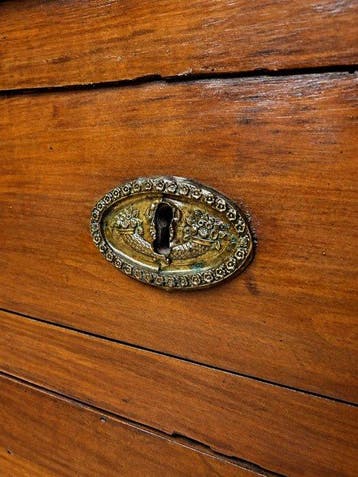 Commode - Noyer, Bronze - Commode Louis XVI antique