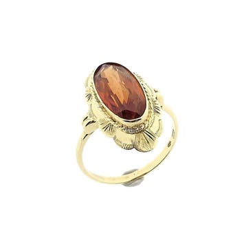 Gouden ring gezet met synthetische oranje/rode saffier, Handtassen en Accessoires, Ringen, Gebruikt, Oranje, Ophalen of Verzenden