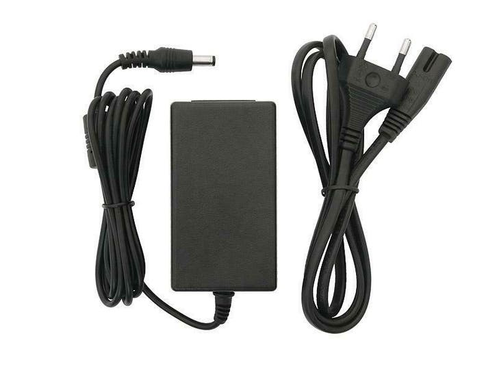 Adapter 12-volt 5 ampère - 5.5x2.1mm, Huis en Inrichting, Lampen | Overige, Verzenden