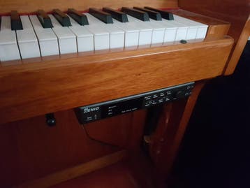 Silent système piano Niemeyer brun laqué, état neuf!, Musique & Instruments, Neuf, Brun, Piano, Brillant