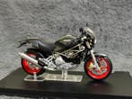 Ixo x Motosport 1:24 - Moto miniature (4) - Ducati 900