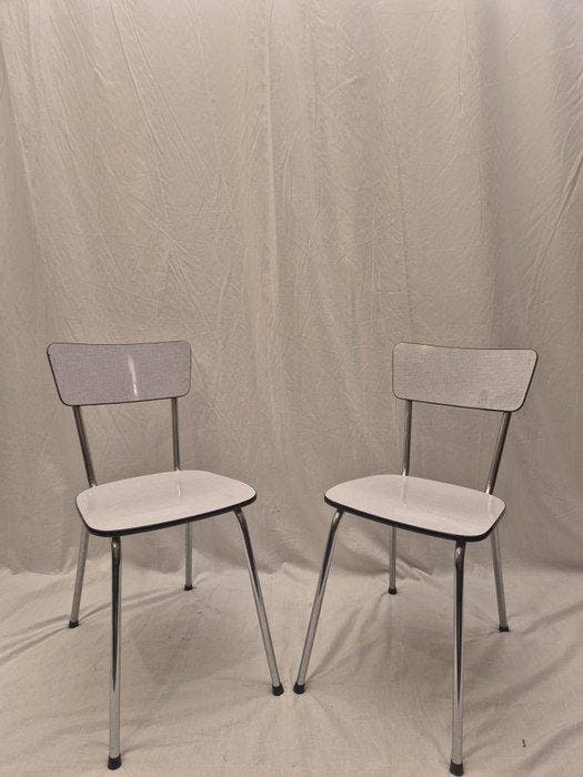 Stoel - Hout, Chroom - Twee vintage stoelen, Antiek en Kunst, Kunst | Designobjecten