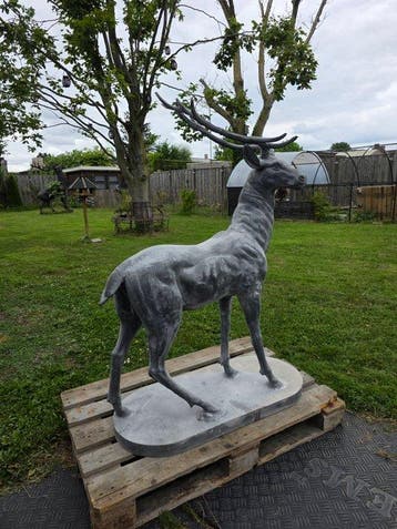 Beeld, XL Deer - 140 cm - Gietijzer - 2026