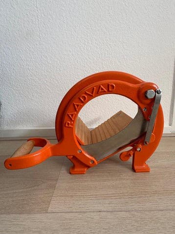 Raavad - Ove Larsen - Broodsnijmachine - Model 294 -