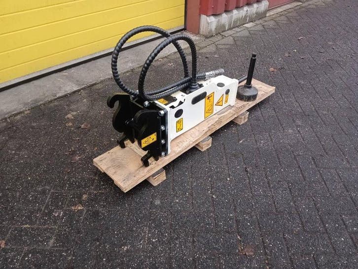 Veiling: Sloophamer CW05 voor minigraver, Articles professionnels, Machines & Construction | Pièces, Enlèvement