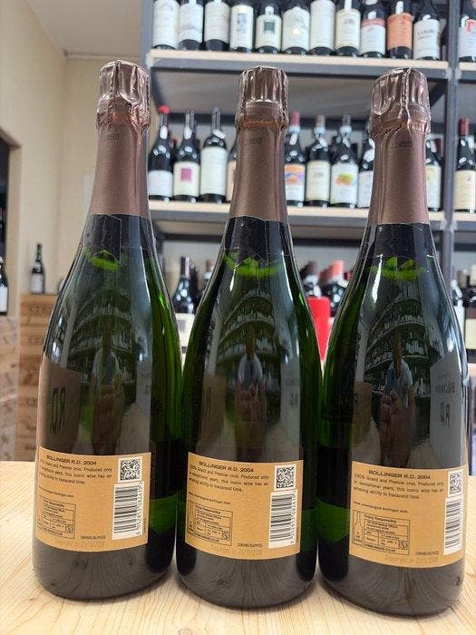 2004 Bollinger, Champagne R.D. 2004 - Champagne - 3 Flessen, Verzamelen, Wijnen