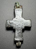 Byzantin Bronze Rare reliquaire iconoclaste, double
