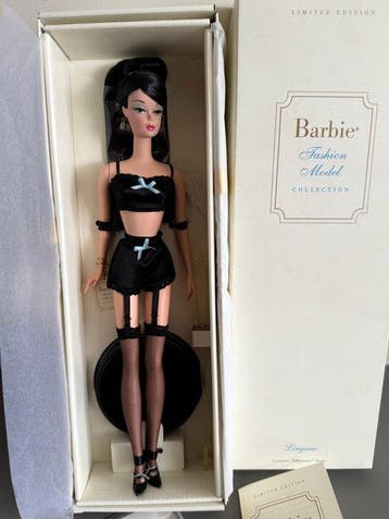 Mattel - Barbiepop 2000 Silkstone Barbie Limited Edition