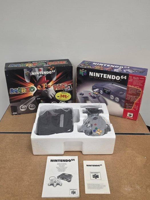 Nintendo - N64 - Limited Edition - Very Rare - Old Stock -, Consoles de jeu & Jeux vidéo, Consoles de jeu | Accessoires Autre