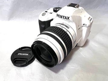 Pentax K-x + smc PENTAX-DA L 18-55mm F3.5-5.6 AL Digitale, Audio, Tv en Foto, Fotocamera's Digitaal, Nieuw