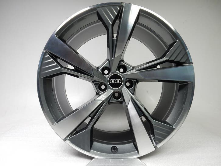 Originele Audi e-tron S 4KE601025H velg, Auto-onderdelen, Banden en Velgen, Ophalen of Verzenden