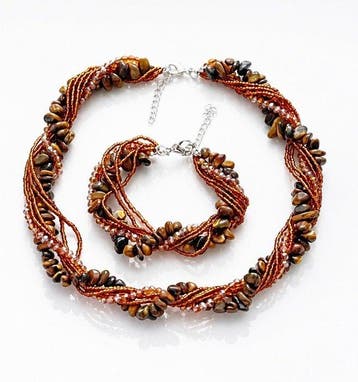 Zesreihige ketting en armband met tijgeroog en kristallen -