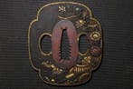 Tsuba Panier de fleurs : C5-696 - Shakudo - Japon - Période