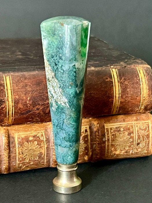 Aristocratie Steen Steenzegel met monogram - 8.5 cm, Antiek en Kunst, Antiek | Overige Antiek