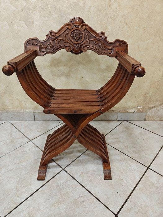 Chaise - Savonarola - Bois, Antiquités & Art, Curiosités & Brocante