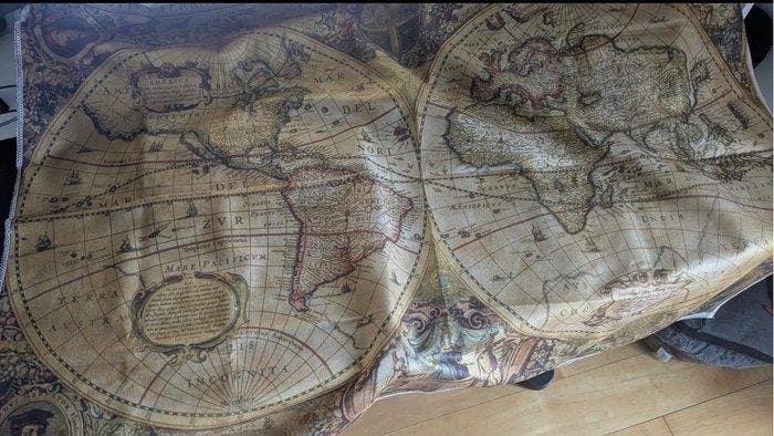 Wandtapijt - 70 cm - 100 cm - Elegant wandtapijt met kaart, Antiek en Kunst, Curiosa en Brocante